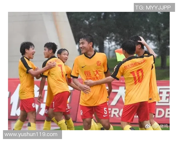 足球周松的成长之路与未来展望：从青训到职业生涯的蜕变与挑战